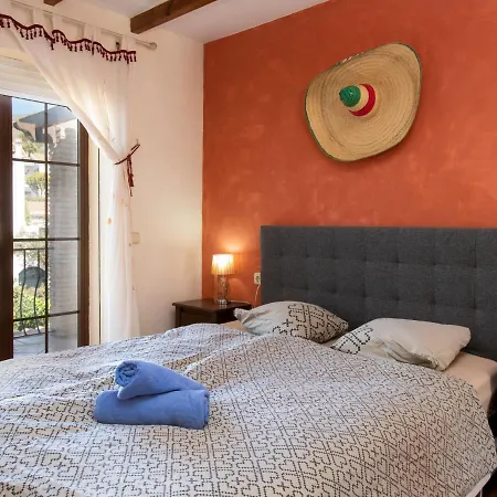 Hébergement de vacances Holiday El Patio De Capistrano By Interhome Nerja
